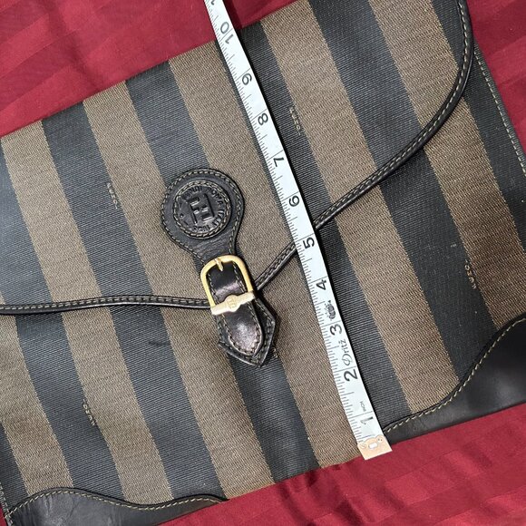 Fendi Pequin Envelope Clutch w/dustbag - Picture 6 of 10